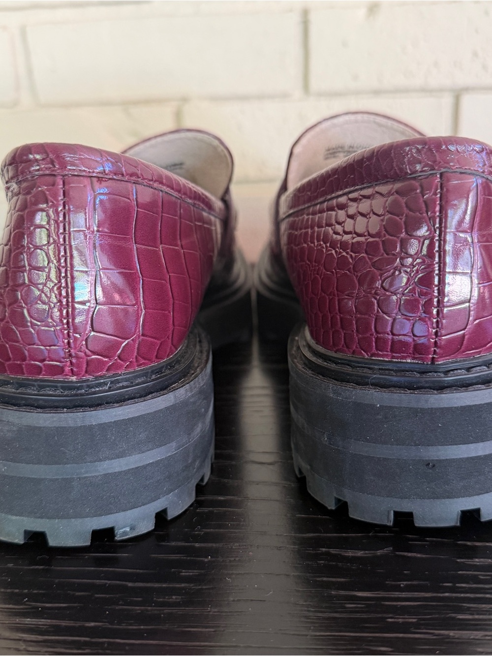 NEW Urban Outfitters UO Burgundy Croc embossed lug loafers Patent Platform Y2K - Picture 6 of 8